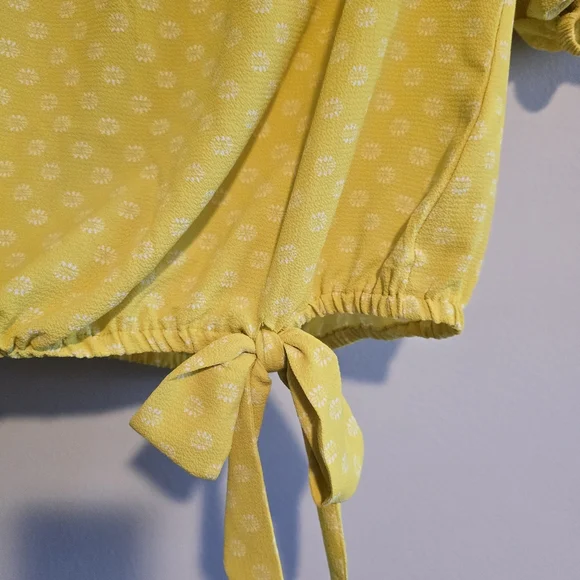 Vince Camuto Yellow Blouse Top M - Picture 4 of 7